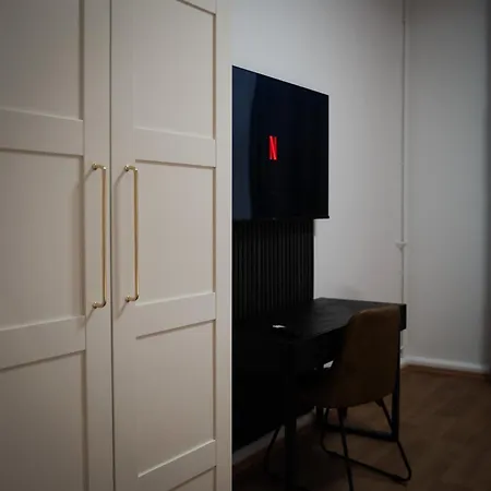 Junik - In Apartment Duisburg