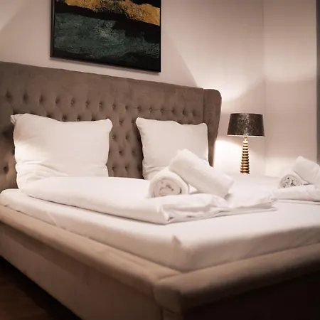 Junik - In Apartman Duisburg